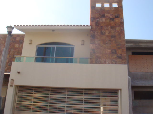 marmol travertino rojo